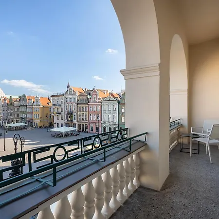 Rynek 75 * Познань