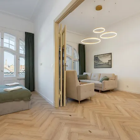 Rynek 75 Апартаменты Познань